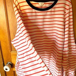 Coral stripped bell sleeves crown and ivy top